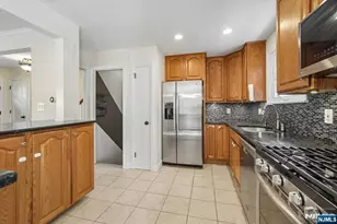 38 Serafin Pl, Glen Rock, NJ 07452 - Photo 10