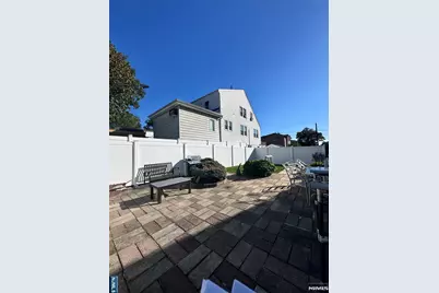 602 Studio, Ridgefield, NJ 07657 - Photo 24