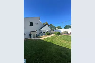 602 Studio, Ridgefield, NJ 07657 - Photo 26