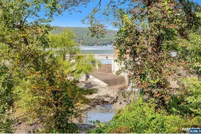 551 E Shore Road, West Milford, NJ 07421 - Photo 22