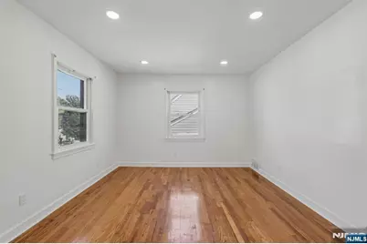 75 Emerson Street, Clifton, NJ 07013 - Photo 4