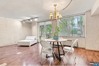 200 Grand Cove Way 2C #2C, Edgewater, NJ 07020 - Photo 10