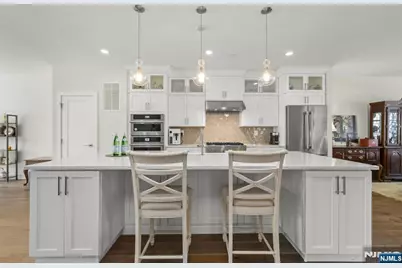 8 Driftway Lane 56 #56, Montvale, NJ 07645 - Photo 6