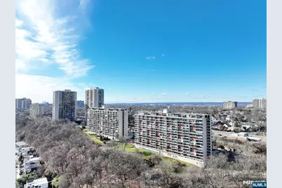 4 Horizon Road 815 #815, Fort Lee, NJ 07024 - Photo 30
