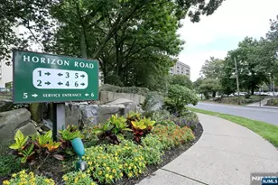 4 Horizon Road 815, Fort Lee, NJ 07024 - Photo 44