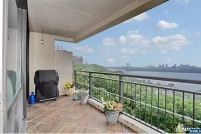 4 Horizon Road 815 #815, Fort Lee, NJ 07024 - Photo 26