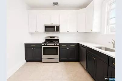 622 Hackensack, Carlstadt, NJ 07072 - Photo 4