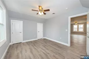 31 Mulberry St, Elmwood Park, NJ 07407 - Photo 8