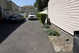 735 7th St, Secaucus, NJ 07094 - Photo 6