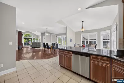 81 Bracken Hill Road, Hardyston Township, NJ 07419 - Photo 6