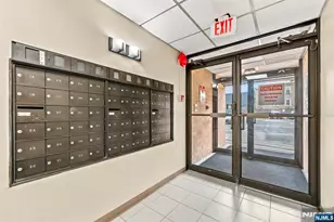 5 Linden Street 6G, Hackensack, NJ 07601 - Photo 18