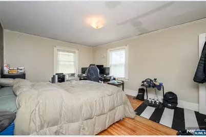 327 Rifle Camp Road, Little Falls Township, NJ 07424 - Photo 18