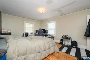 327 Rifle Camp Rd, Little Falls Township, NJ 07424 - Photo 18