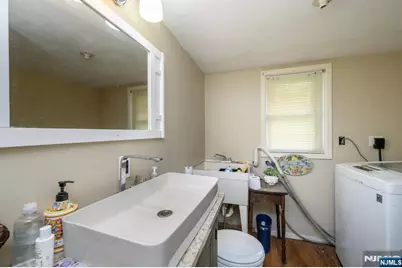327 Rifle Camp Road, Little Falls Township, NJ 07424 - Photo 12
