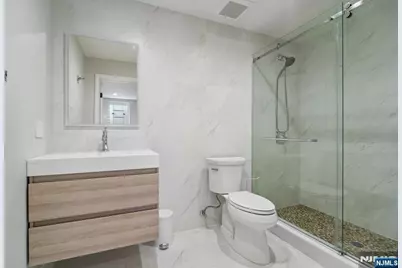 29 Roslyn Avenue, Englewood Cliffs, NJ 07632 - Photo 42