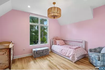 29 Roslyn Avenue, Englewood Cliffs, NJ 07632 - Photo 32