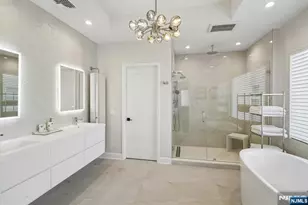 29 Roslyn Ave, Englewood Cliffs, NJ 07632 - Photo 28