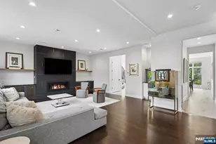 29 Roslyn Ave, Englewood Cliffs, NJ 07632 - Photo 18