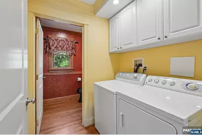 33 Randolph Street, Park Ridge, NJ 07656 - Photo 18
