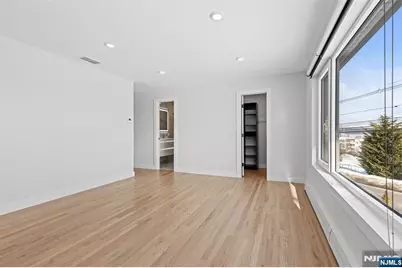 7 Sterling Place 1 #1, Edgewater, NJ 07020 - Photo 20