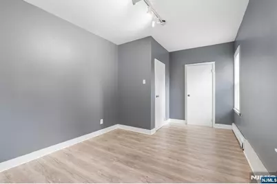 201 Center Street, Orange, NJ 07050 - Photo 12