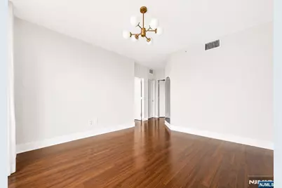 8100 River Road 905 #905, North Bergen, NJ 07047 - Photo 12