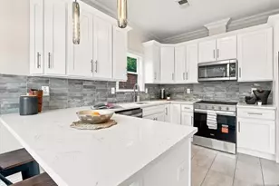 275 Pacific Ave 2, Jersey City, NJ 07304 - Photo 10