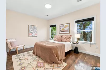 275 Pacific Avenue 2 #2, Jersey City, NJ 07304 - Photo 18