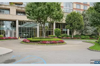 8100 River Road 905 #905, North Bergen, NJ 07047 - Photo 20