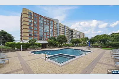 8100 River Road 905 #905, North Bergen, NJ 07047 - Photo 28