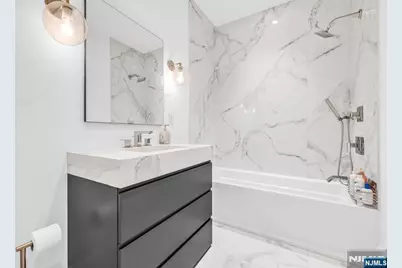 1059 Briar Way, Fort Lee, NJ 07024 - Photo 34