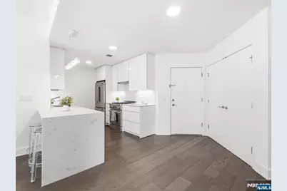 380 Newark Avenue 406 #406, Jersey City, NJ 07302 - Photo 4