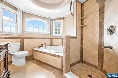 400 E 54th Street A #A, Elmwood Park, NJ 07407 - Photo 12