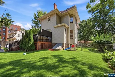 166 Bergen Avenue, Ridgefield Park, NJ 07660 - Photo 20