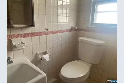 184 Highland Avenue 3 #3, Kearny, NJ 07032 - Photo 6
