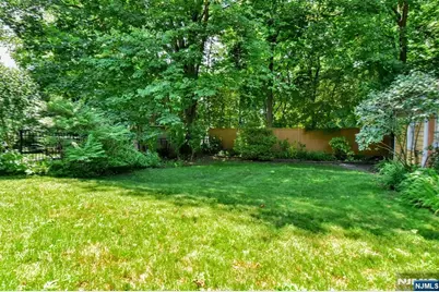 140 Harding Road, Glen Rock, NJ 07452 - Photo 22
