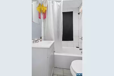 126 Verona Avenue, Newark, NJ 07104 - Photo 10