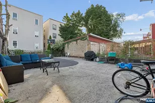 126 Verona Ave, Newark, NJ 07104 - Photo 12