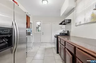 126 Verona Ave, Newark, NJ 07104 - Photo 4