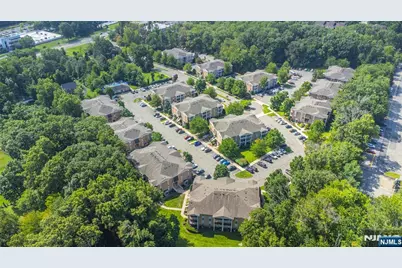 234 Vista Drive 134 #134, Hanover Township, NJ 07927 - Photo 16
