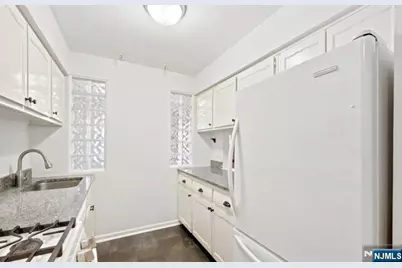 605 Grove Street, Clifton, NJ 07013 - Photo 12