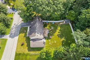 127 Mountain Cir, West Milford, NJ 07480 - Photo 32