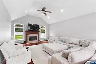 127 Mountain Cir, West Milford, NJ 07480 - Photo 18
