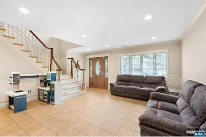 127 Mountain Circle, West Milford, NJ 07480 - Photo 8