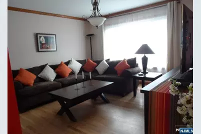 404-406 Chestnut Street 30 #30, Newark, NJ 07105 - Photo 2