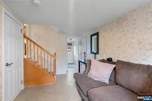 8 Vanderbilt Pl, North Arlington, NJ 07031 - Photo 16