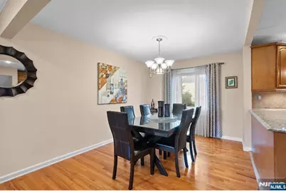 8 Vanderbilt Place, North Arlington, NJ 07031 - Photo 8