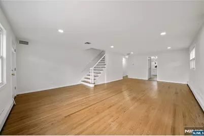 75 Liberty Place, Palisades Park, NJ 07650 - Photo 4