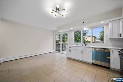 75 Liberty Place, Palisades Park, NJ 07650 - Photo 12