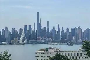 941 Blvd 1A, Weehawken, NJ 07086 - Photo 1